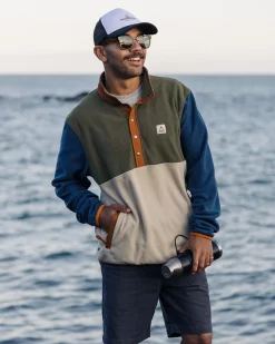 Adrift Recycled Polar Fleece - Khaki Green/Oatmeal