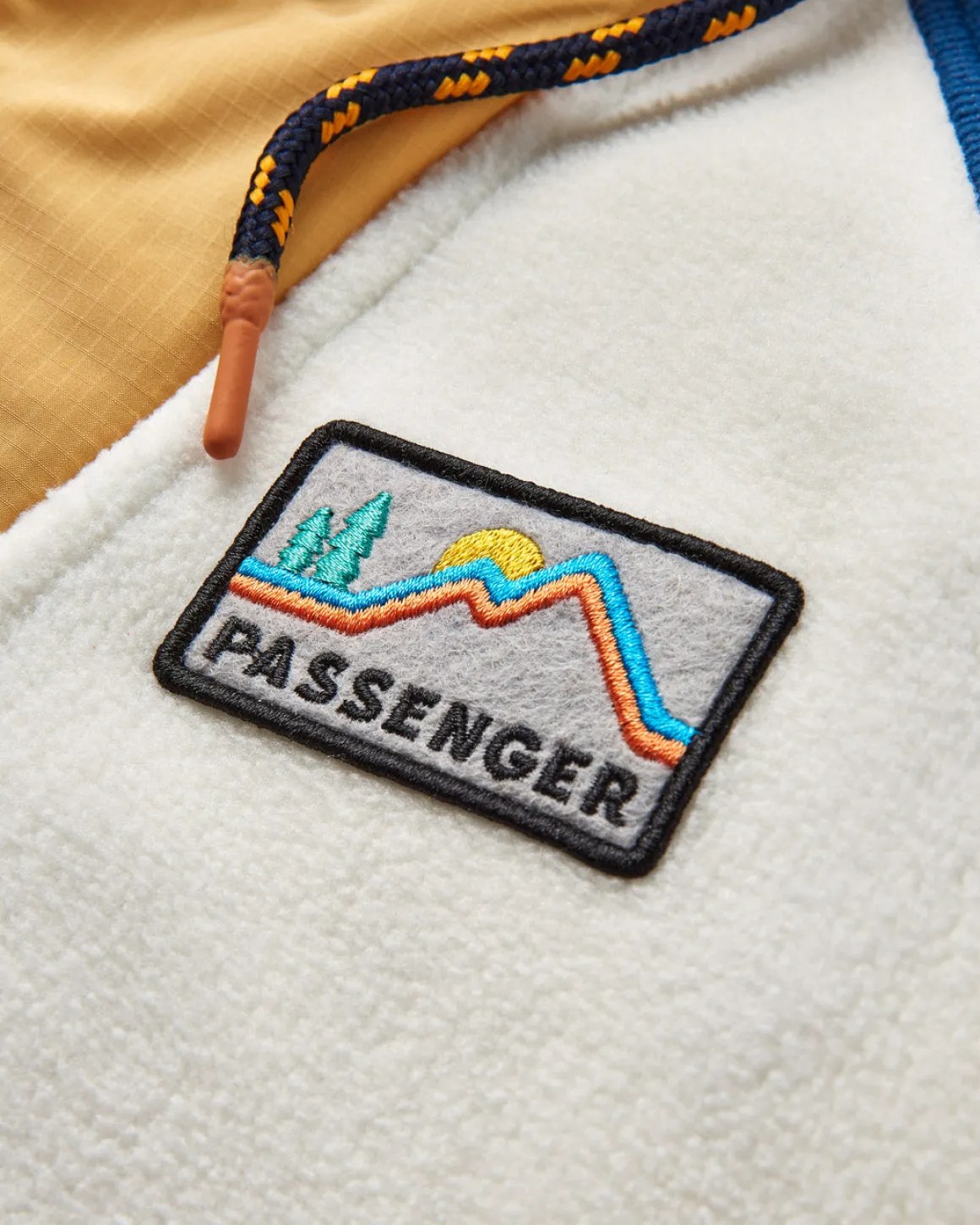 Alexander Recycled Polar Hooded Fleece - Egret