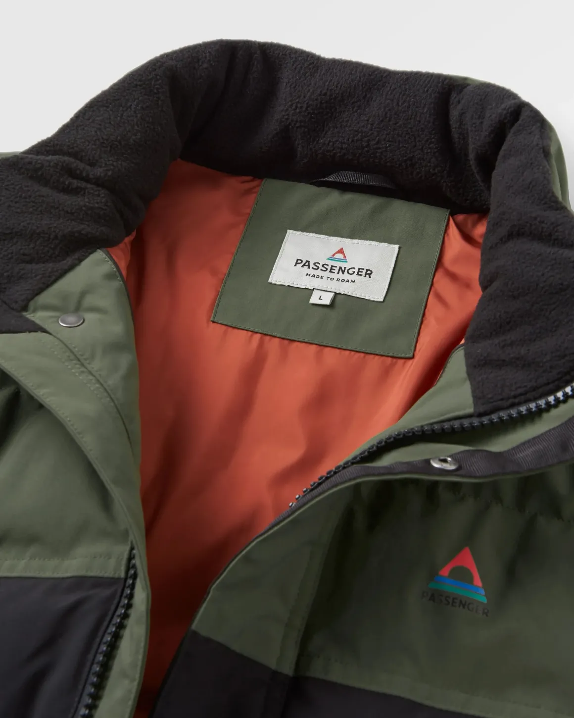 Baltic Recycled Insulated Vest - Black/Khaki