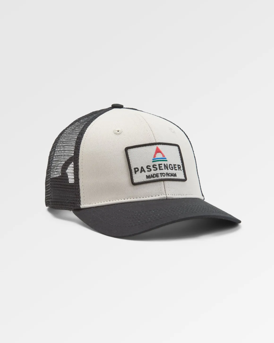 Core Recycled Cotton Trucker Hat - Black/ White