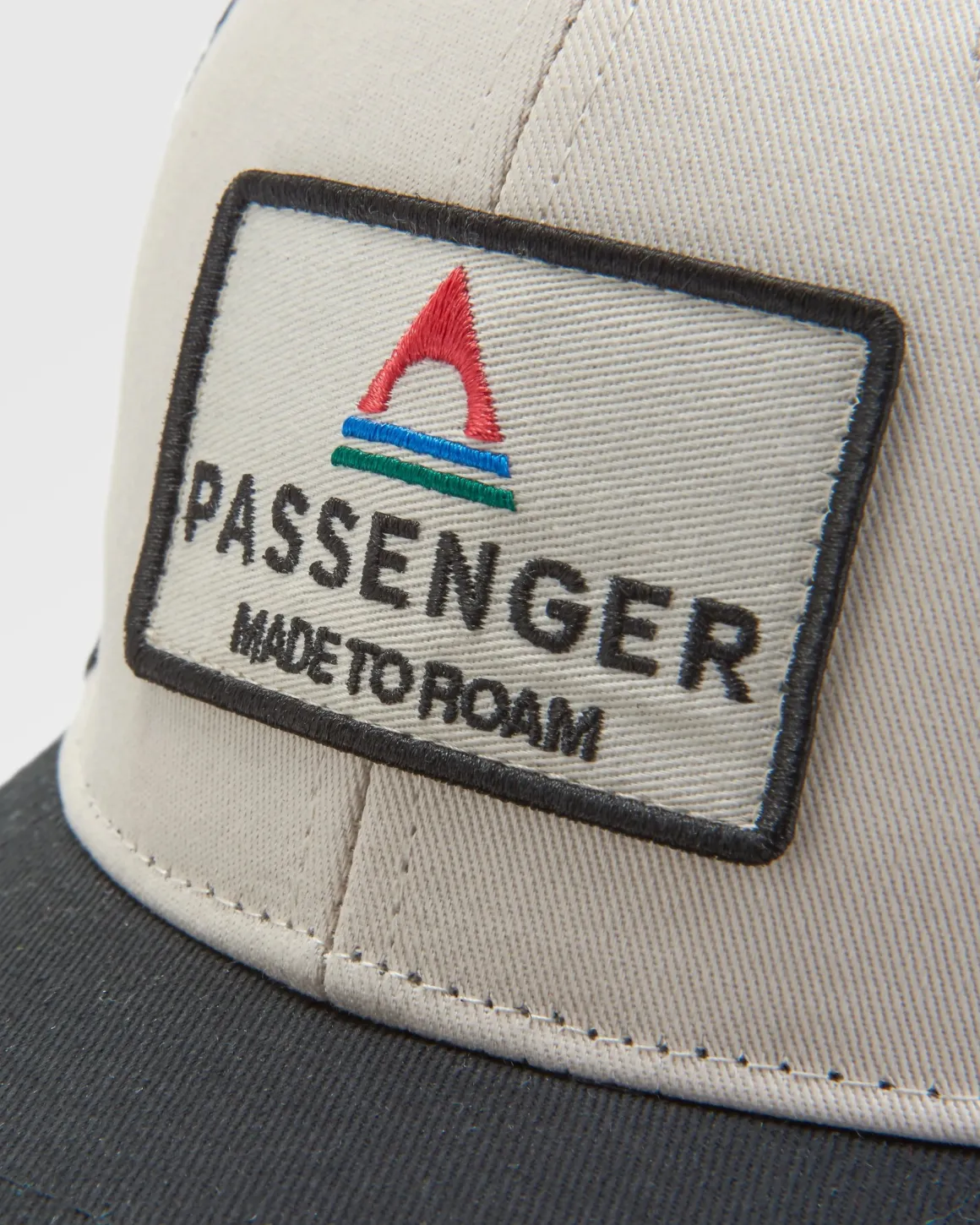 Core Recycled Cotton Trucker Hat - Black/ White