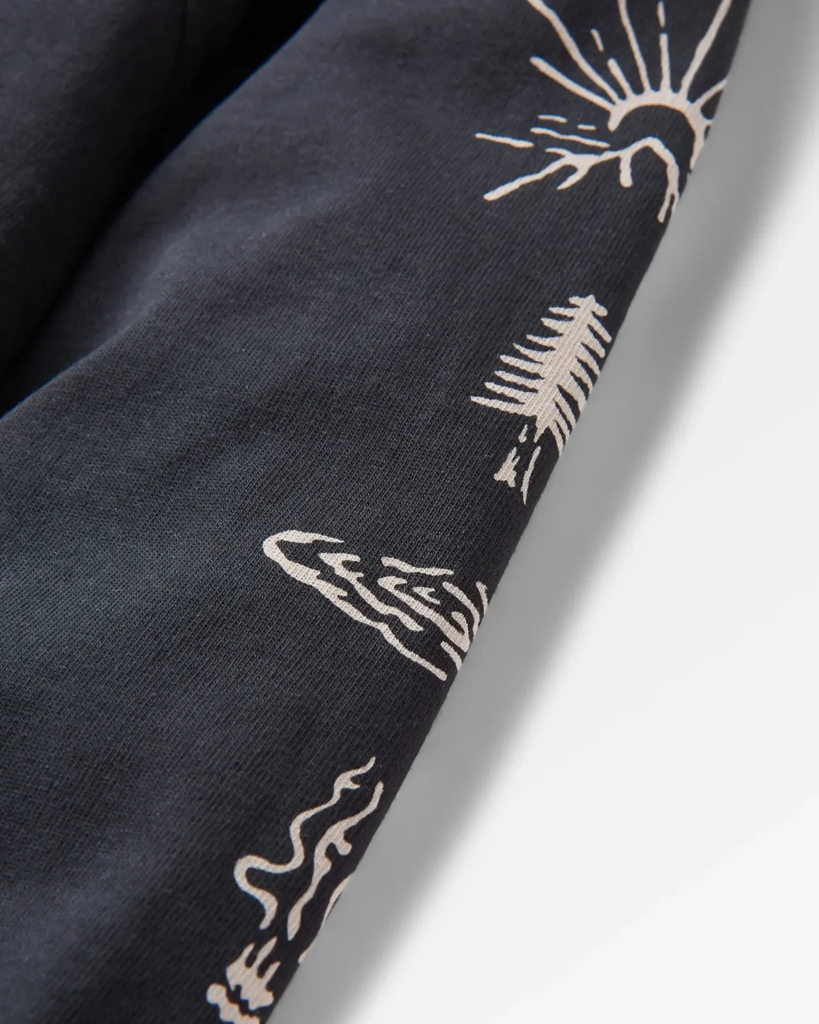 Dawn Recycled Cotton Long Sleeve T-Shirt - Black