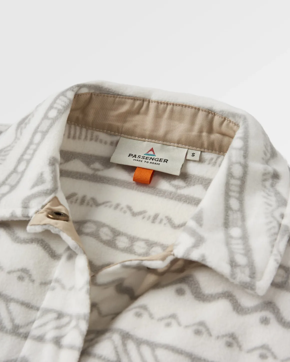 East Recycled Polar Fleece Long Sleeve Shirt - Mountain Geo Vintage White