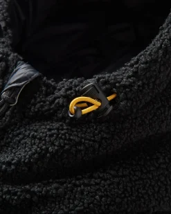 Elowen Hooded Recycled Insulated Jacket - Black