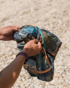 Gusto Recycled Windshell Pullover - Palm Camo Apricot