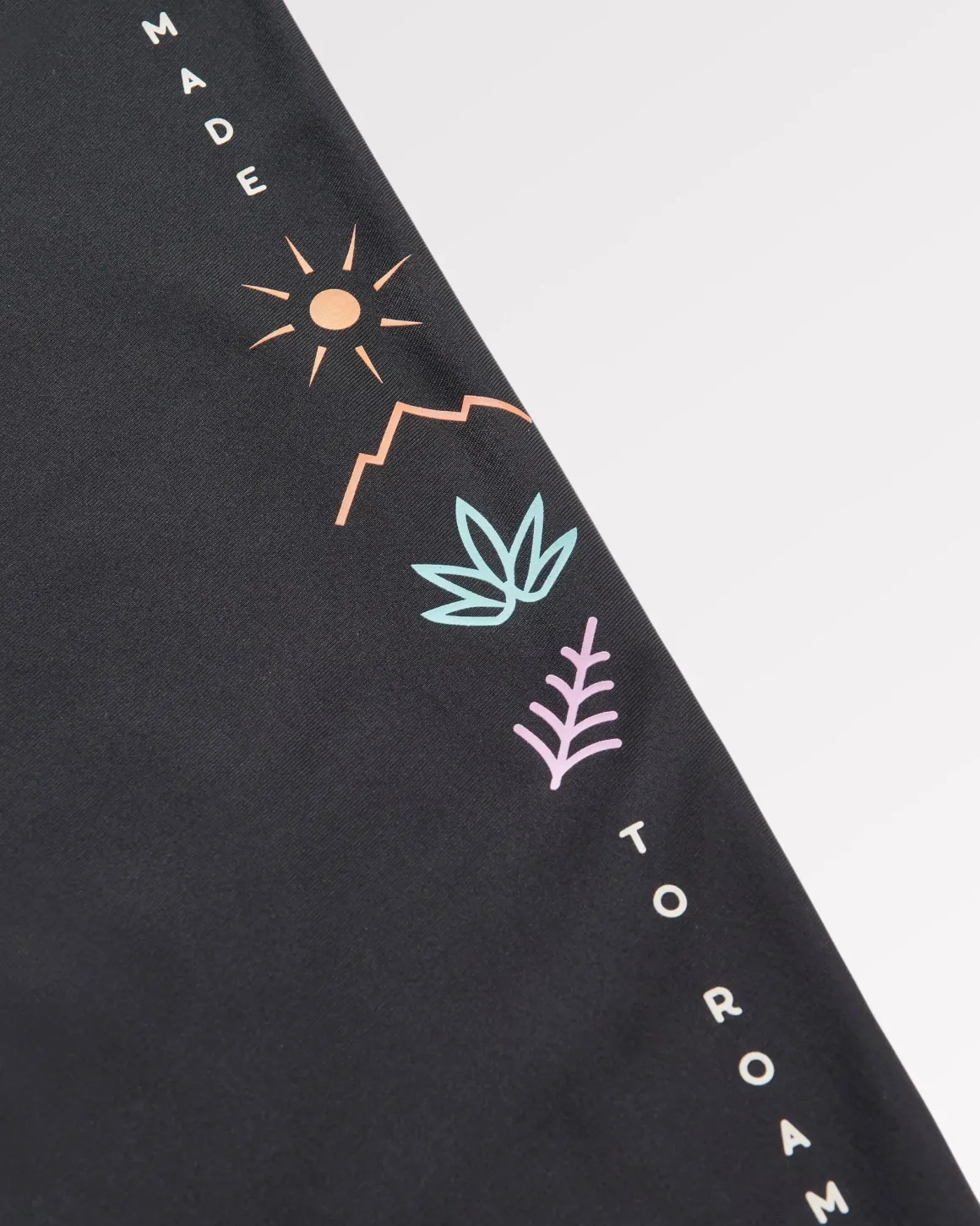 Hatha Recycled Active Top - Black