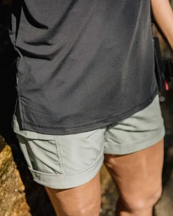 Laura All Purpose Shorts - Pistachio