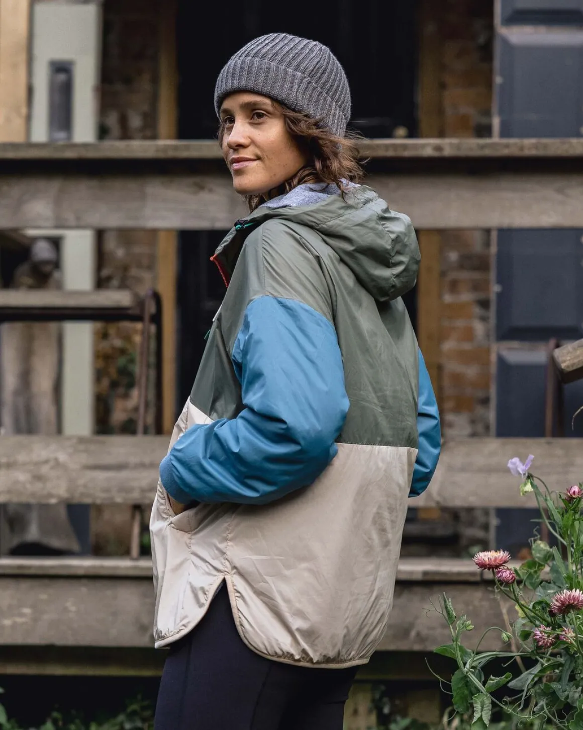 Moonlight Recycled Insulated Pullover - Dusty Olive