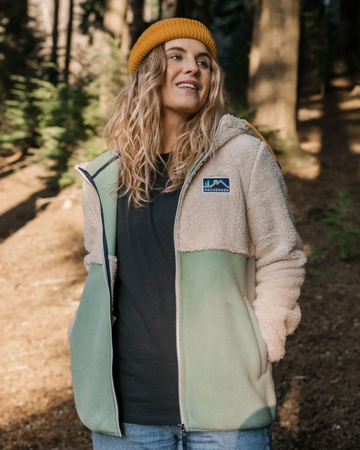 Nestling Recycled Polar-Lined Sherpa Fleece - Vintage White