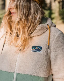 Nestling Recycled Polar-Lined Sherpa Fleece - Vintage White