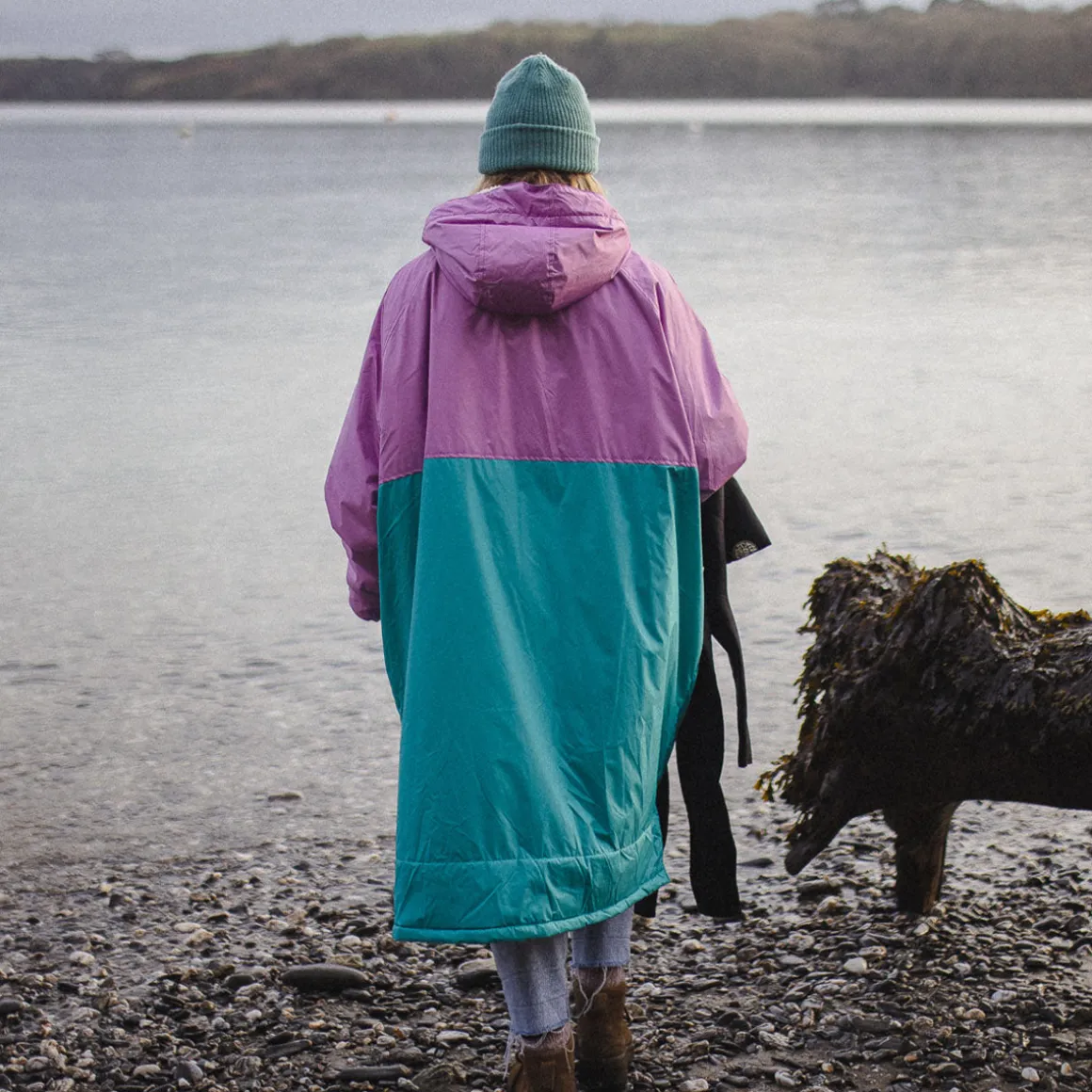 Roaming Recycled Sherpa Lined Changing Robe - Viridian Green/Orchid