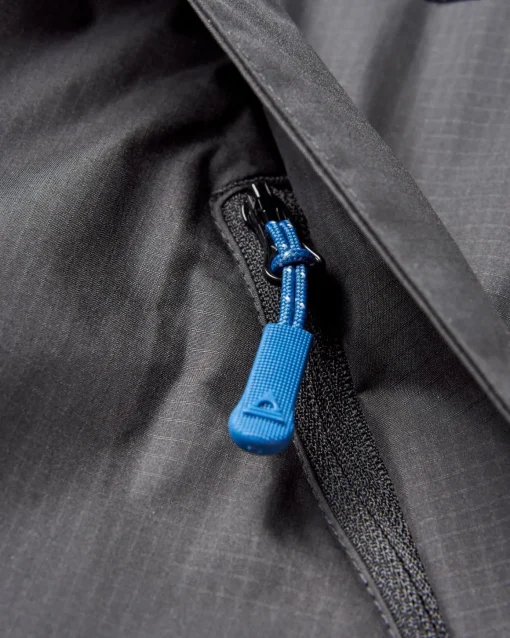 Tempest Recycled Waterproof Changing Robe - Black