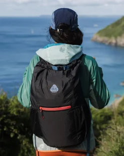 Trail Light Recycled Packable Backpack - Black