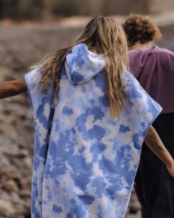 Tulum Recycled Towel Poncho - Tie Dye Cornflower