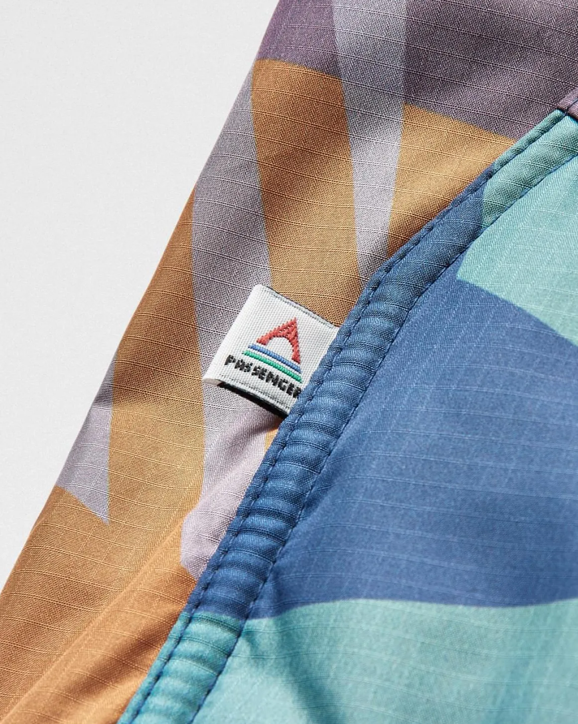 Waves Recycled Sherpa-Lined Changing Robe - Deep Blue Camo Pattern